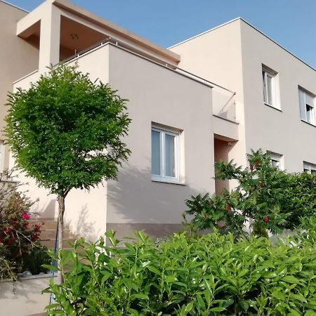 Apartment Dandelion Brela Exterior photo